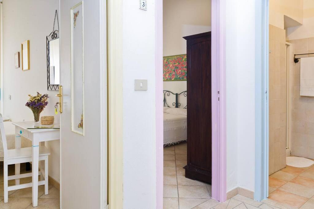 Domo Janas Guesthouse 올비아 외부 사진